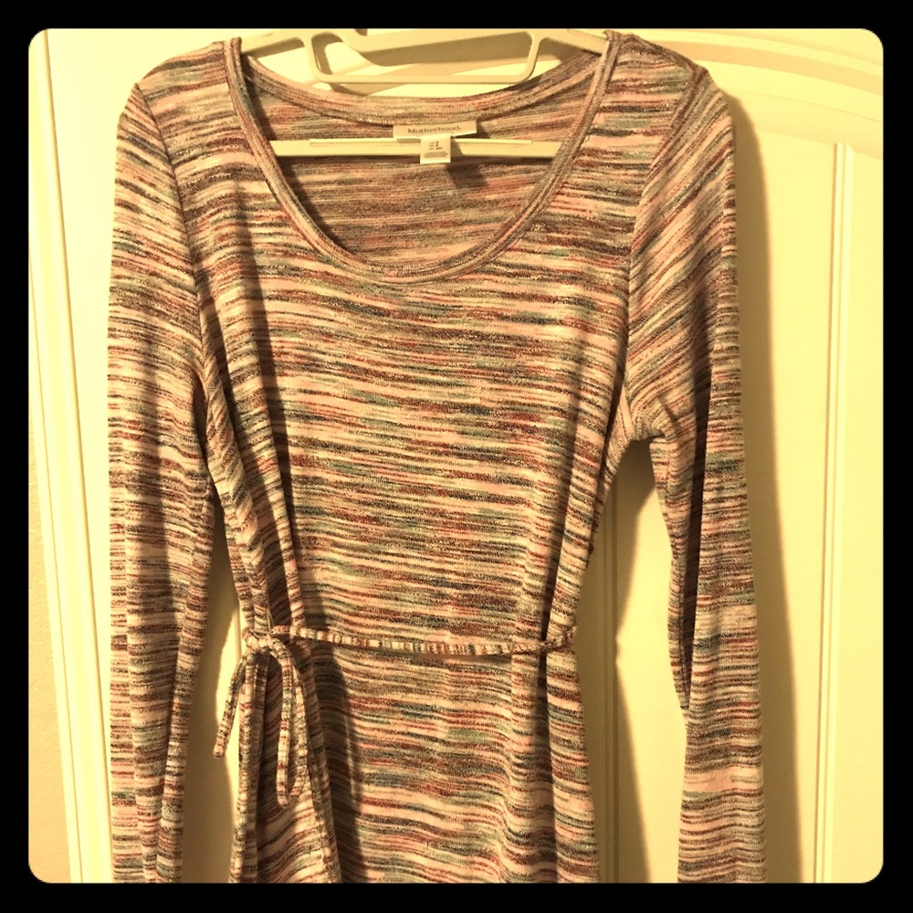 Lightweight motherhood maternity sweater